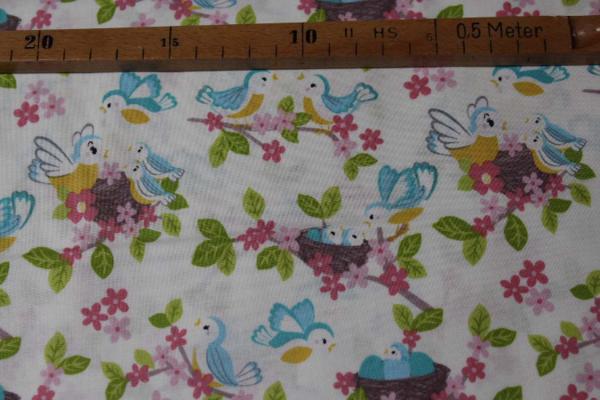 Patchwork - Bluebirds on cream Patchwork - Bluebirds on cream